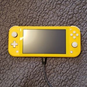 Nintendo Switch Lite Yellow